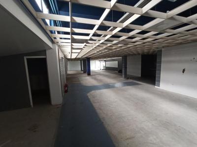 Louer Local commercial 600 m2 Limoges