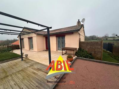 For sale Saint-hilaire-des-loges 5 rooms 86 m2 Vendee (85240) photo 0