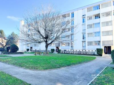 For sale Lyon-8eme-arrondissement 3 rooms 64 m2 Rhone (69008) photo 0