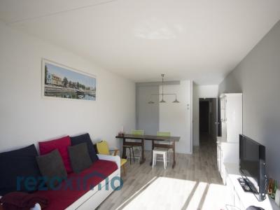 For sale Rochelle 2 rooms 40 m2 Charente maritime (17000) photo 1