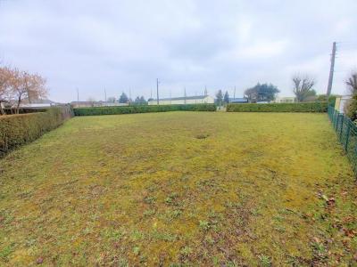 For sale Noyant 727 m2 Maine et loire (49490) photo 0