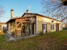 For sale House Chef-boutonne  83 m2 5 pieces