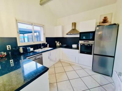 For sale Perols 4 rooms 110 m2 Herault (34470) photo 1