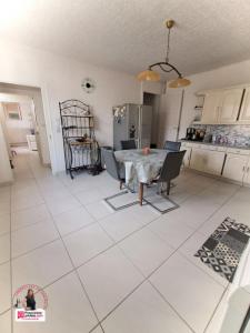 For sale Fagnieres 7 rooms 170 m2 Marne (51510) photo 1