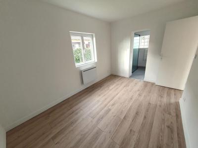 For sale Saint-doulchard 4 rooms 80 m2 Cher (18230) photo 2