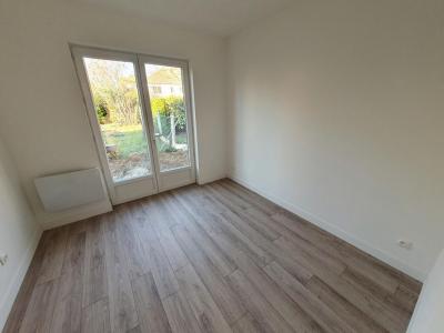 For sale Saint-doulchard 4 rooms 80 m2 Cher (18230) photo 4
