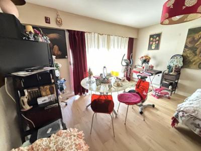For sale Vichy 3 rooms 61 m2 Allier (03200) photo 1