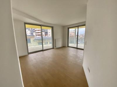 Louer Appartement Suresnes 2497 euros