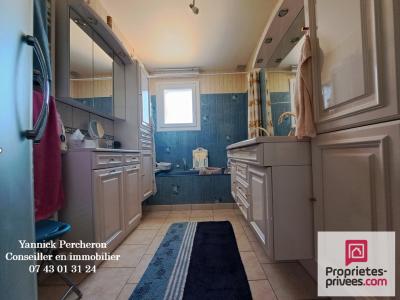 For sale Lude 4 rooms 106 m2 Sarthe (72800) photo 3