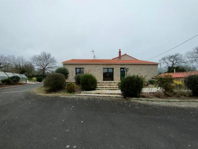 For sale Herbiers 5 rooms 264 m2 Vendee (85500) photo 1