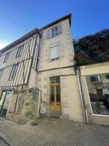 For rent Saint-leonard-de-noblat 3 rooms 90 m2 Haute vienne (87400) photo 0