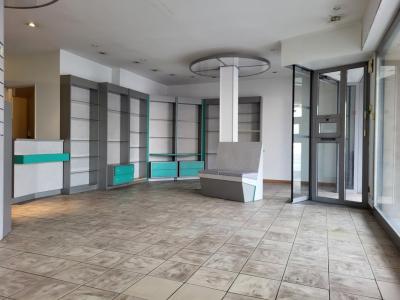 Louer Local commercial Etival-clairefontaine 7080 euros