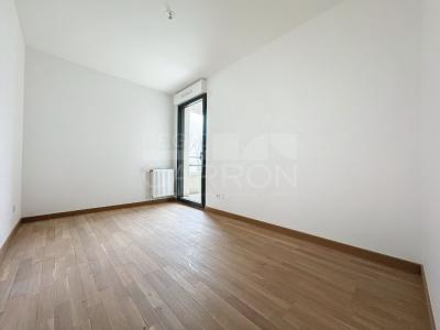 For sale Dardilly 5 rooms 96 m2 Rhone (69570) photo 3