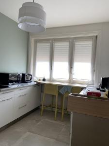 For sale Ecully 2 rooms 61 m2 Rhone (69130) photo 3