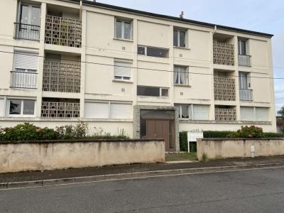 For sale Roanne 4 rooms 77 m2 Loire (42300) photo 0