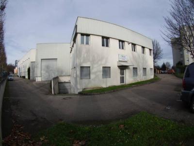 For rent Fontenay-sous-bois 1744 m2 Val de Marne (94120) photo 0