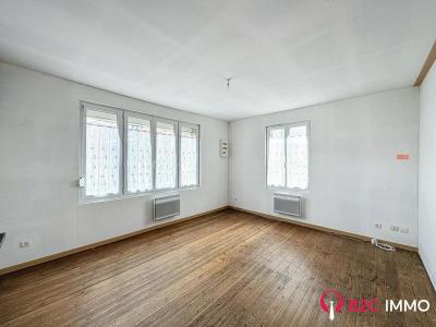 For sale Oisemont 4 rooms 83 m2 Somme (80140) photo 1