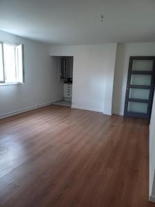 For rent Bordeaux 3 rooms 61 m2 Gironde (33000) photo 1