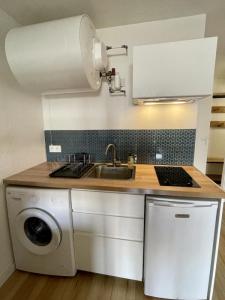For rent Bordeaux 1 room 25 m2 Gironde (33000) photo 4