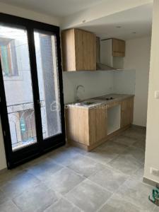 For rent Loupian 2 rooms 32 m2 Herault (34140) photo 0