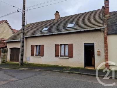 For sale Saint-just-en-chaussee 4 rooms 100 m2 Oise (60130) photo 0