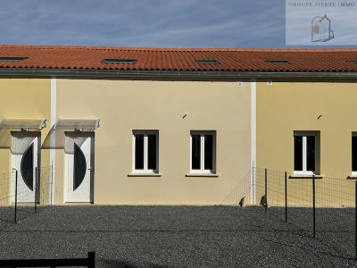 For sale Saint-aigulin 4 rooms 71 m2 Charente maritime (17360) photo 0