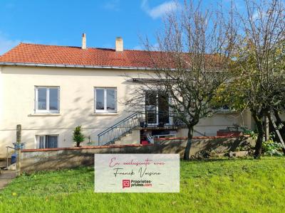 For sale Herbiers 6 rooms 100 m2 Vendee (85500) photo 0