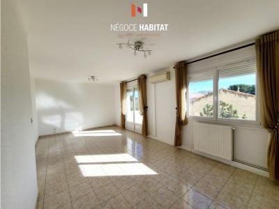 For sale Montpellier 3 rooms 66 m2 Herault (34070) photo 2