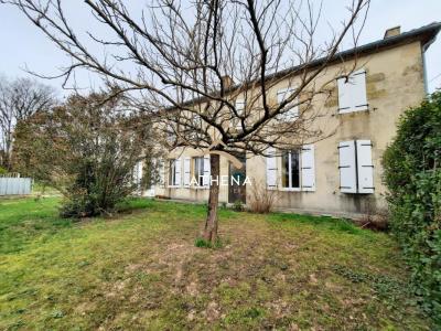 For sale Sauveterre-de-guyenne 6 rooms 210 m2 Gironde (33540) photo 0