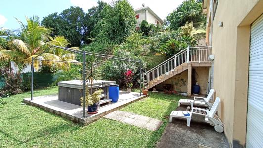 For sale Robert 7 rooms 327 m2 Martinique (97231) photo 2