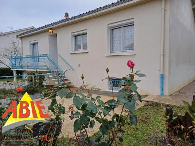 For sale Fontenay-le-comte 5 rooms 93 m2 Vendee (85200) photo 0