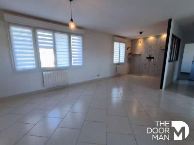 For sale Louverne 4 rooms 70 m2 Mayenne (53950) photo 3