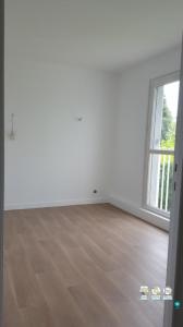 For rent Plaisir 4 rooms 94 m2 Yvelines (78370) photo 2