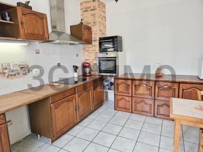 For sale Nimes 3 rooms 76 m2 Gard (30000) photo 3
