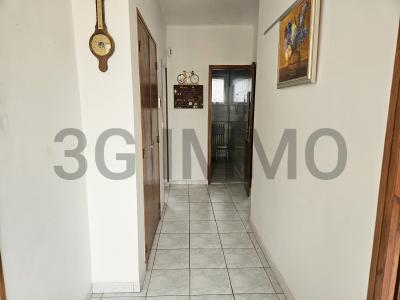 For sale Nimes 3 rooms 76 m2 Gard (30000) photo 4