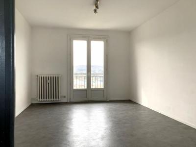For sale Cahors 3 rooms 63 m2 Lot (46000) photo 3