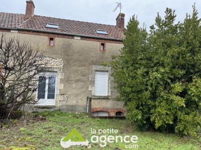 For sale Veaugues 4 rooms 120 m2 Cher (18300) photo 2