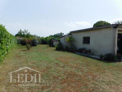 For sale Ambares-et-lagrave 4 rooms 114 m2 Gironde (33440) photo 3