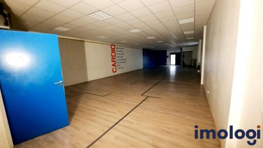 For rent Pontarlier 511 m2 Doubs (25300) photo 0