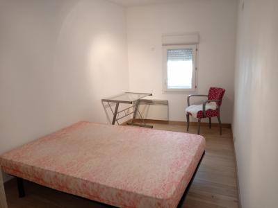Louer Appartement Nimes 470 euros