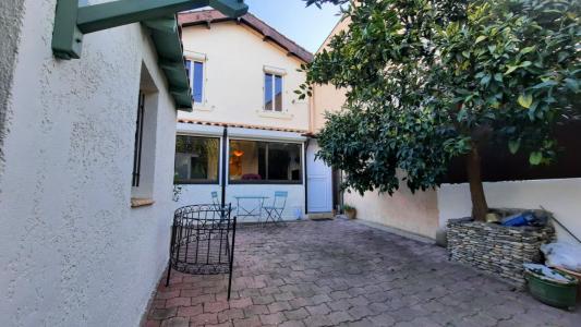 For sale Beziers 3 rooms 70 m2 Herault (34500) photo 2