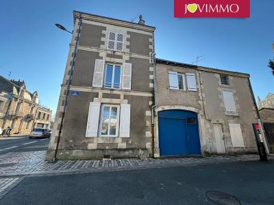 For sale Poitiers 6 rooms 175 m2 Vienne (86000) photo 1