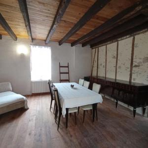 For sale Laroquebrou 4 rooms 64 m2 Cantal (15150) photo 3