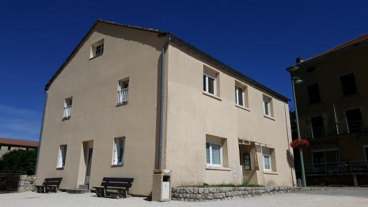 For rent Beage 3 rooms 72 m2 Ardeche (07630) photo 0
