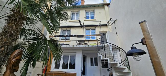 For sale Vichy 6 rooms 165 m2 Allier (03200) photo 0