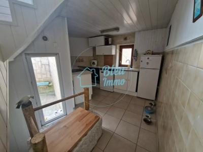 For sale Lunel 3 rooms 86 m2 Herault (34400) photo 3