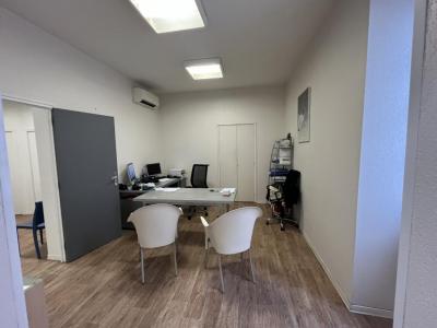 Louer Bureau 106 m2 Ajaccio