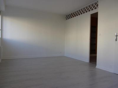 For rent Rochette 1 room 32 m2 Seine et marne (77000) photo 0