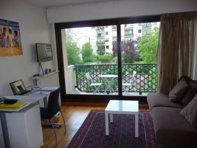 For rent Courbevoie 1 room 23 m2 Hauts de Seine (92400) photo 0