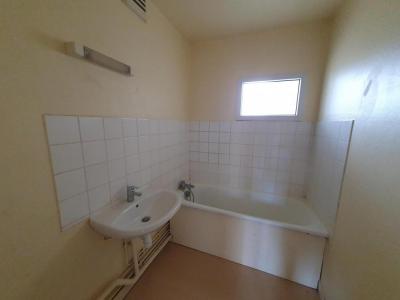 For rent Vouziers 4 rooms 73 m2 Ardennes (08400) photo 4